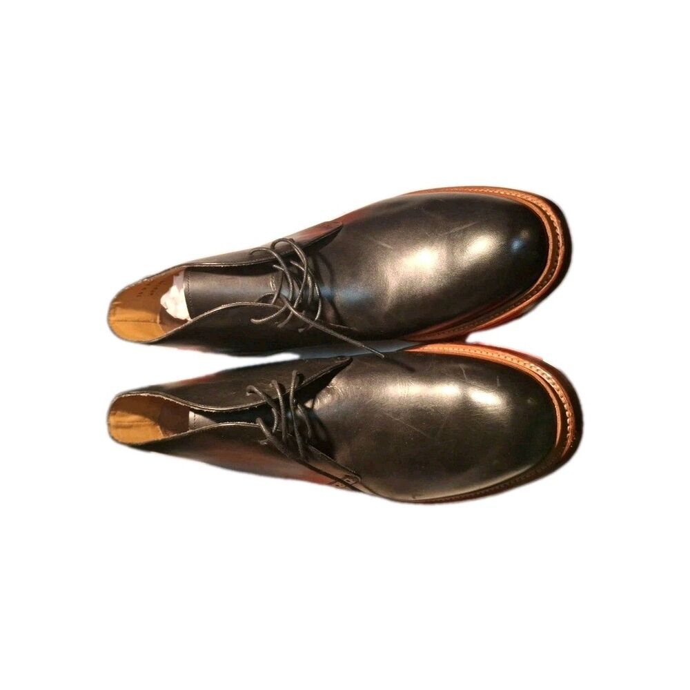 stacy adams boots men 14 D classic chukka boot style with a lace-up closure.
